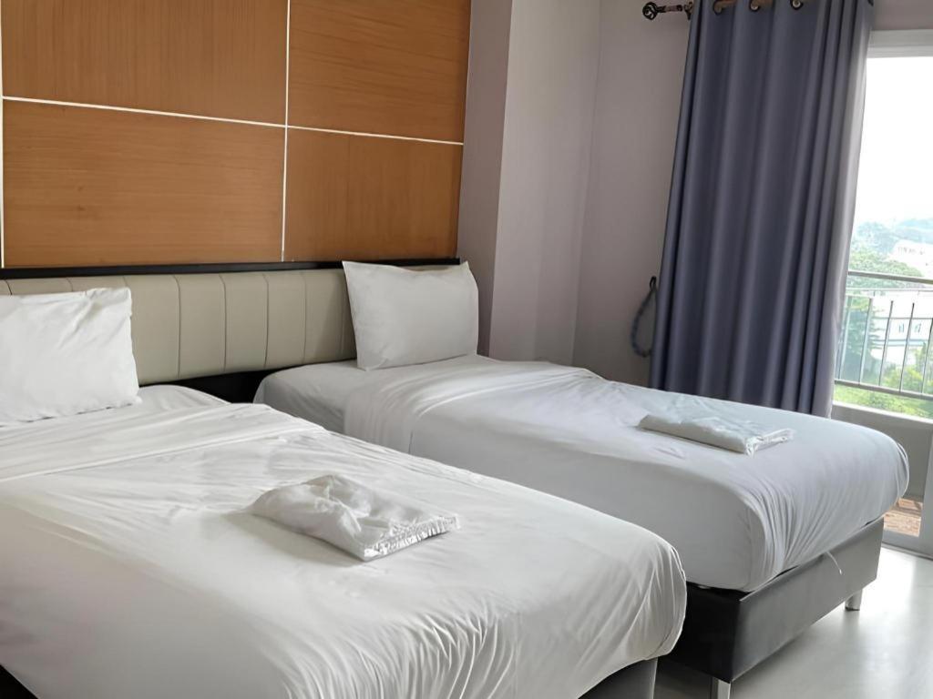 The Y Hotel 3*