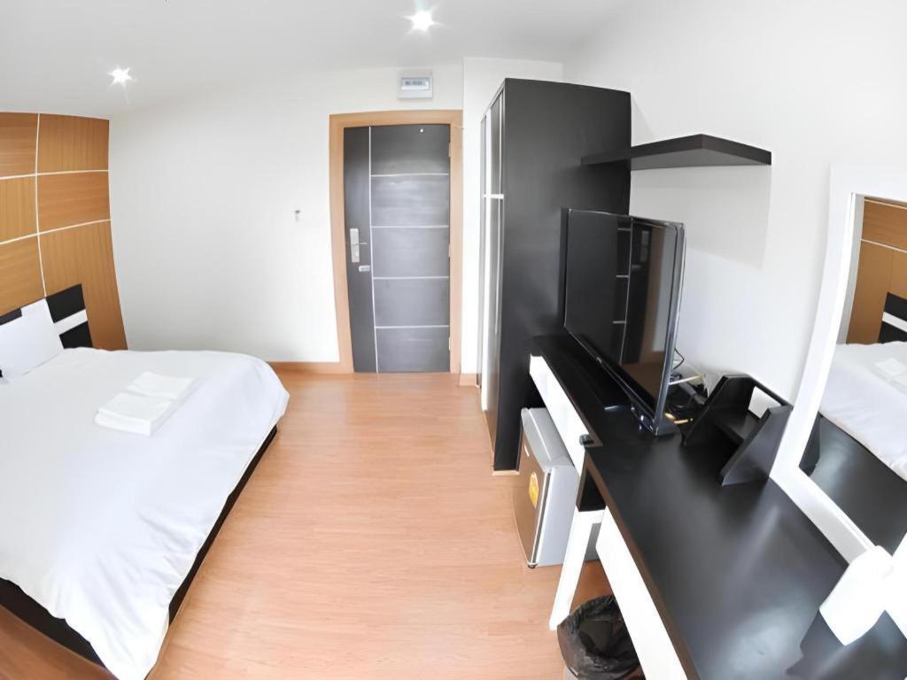 Hotel The Y